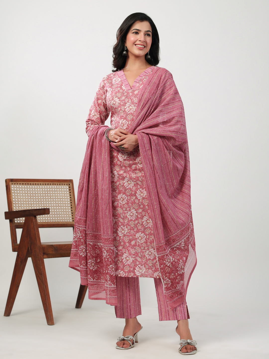 Janasya Straight Cambric Pink Floral V-Neck Set | Swadesiicart