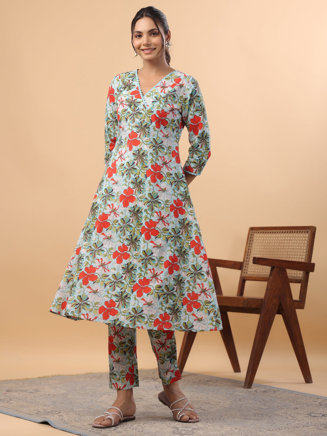 Janasya A-Line Cambric Blue Floral V-Neck Kurta & Bottom - Swadesiicart