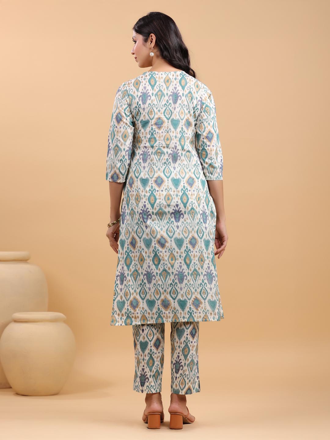 Janasya Light Cotton Ikkat Straight Kurta Set | Swadesiicart