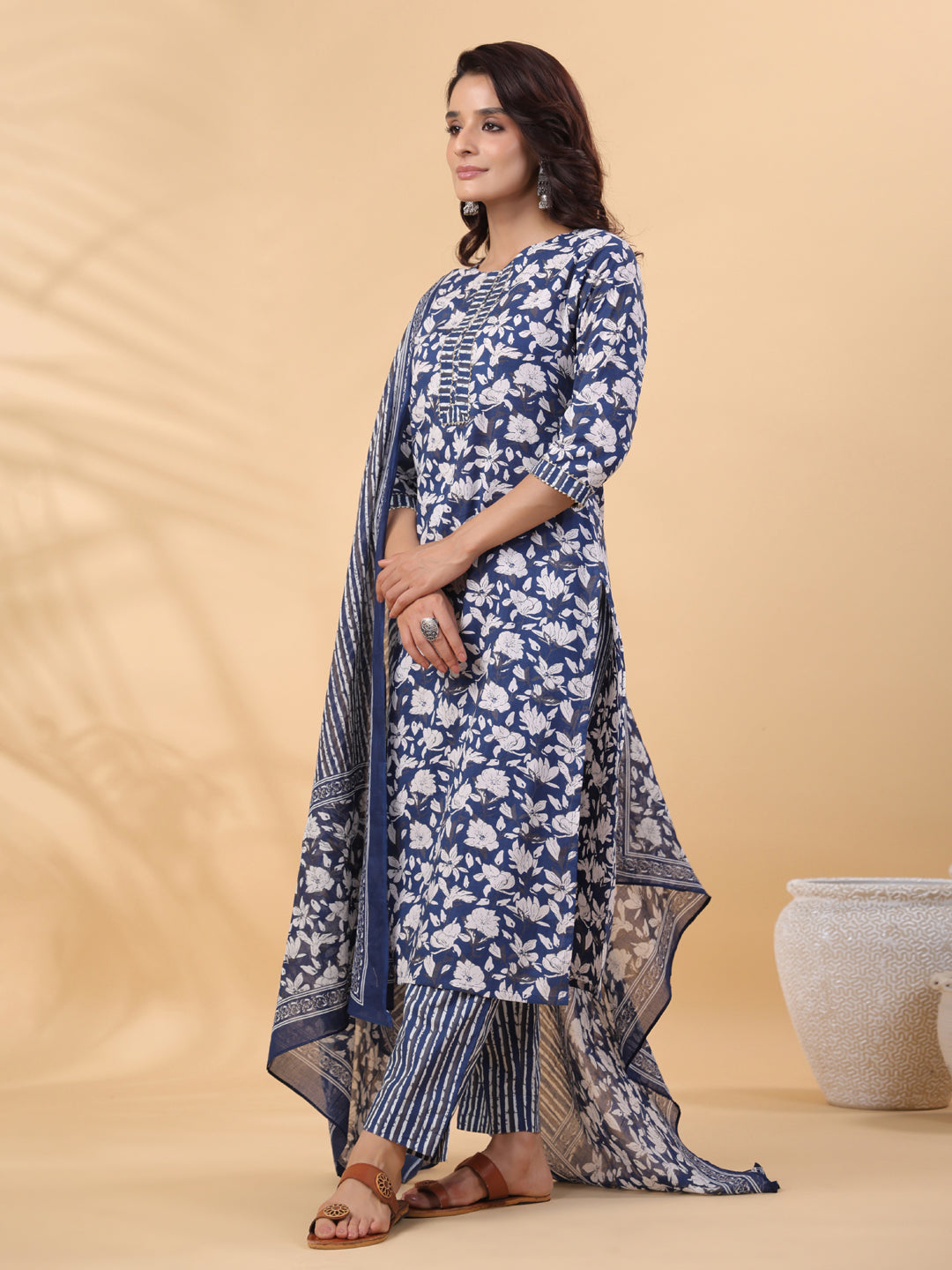 Janasya Blue Cambric Floral Set | Swadesiicart