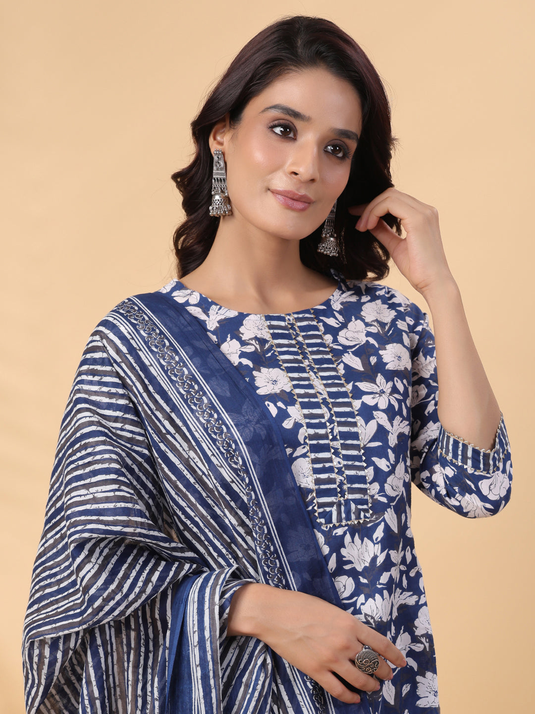 Janasya Blue Cambric Floral Set | Swadesiicart