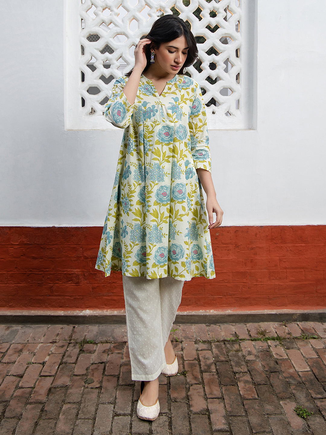Janasya From Style Master Cotton Floral Regular Tunic | Swadesiicart