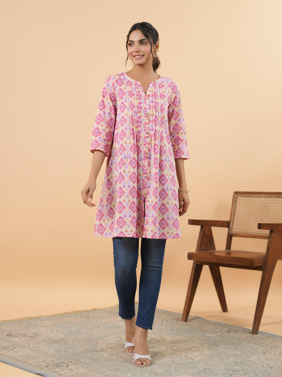 Janasya Pink Cambric Geometric Tunic | Swadesiicart