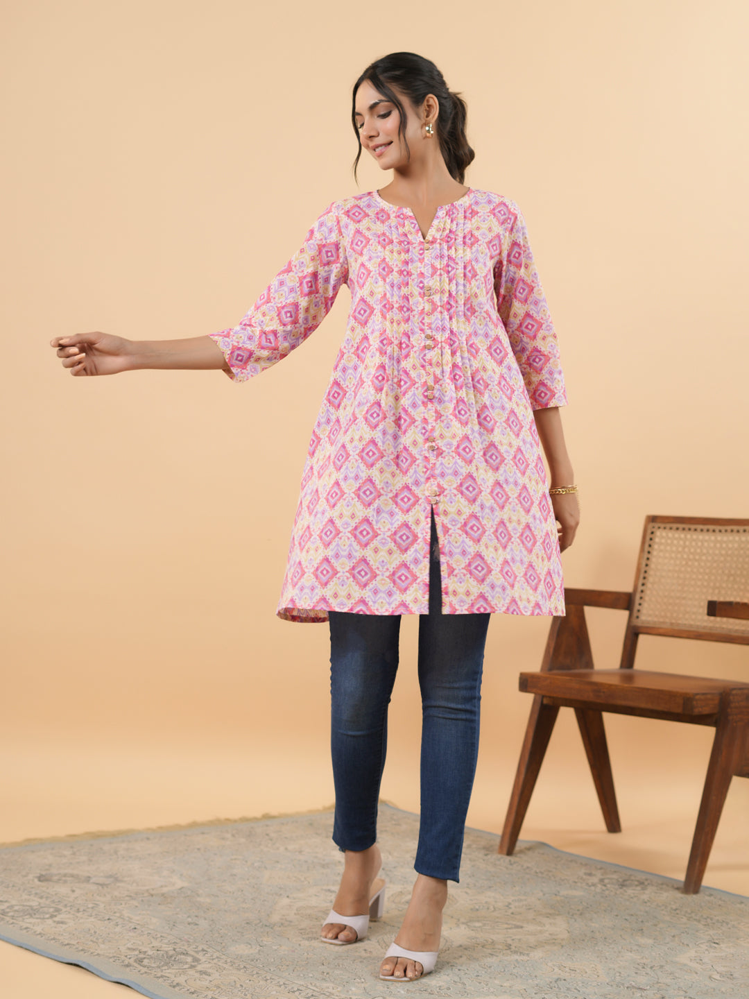 Janasya Pink Cambric Geometric Tunic | Swadesiicart