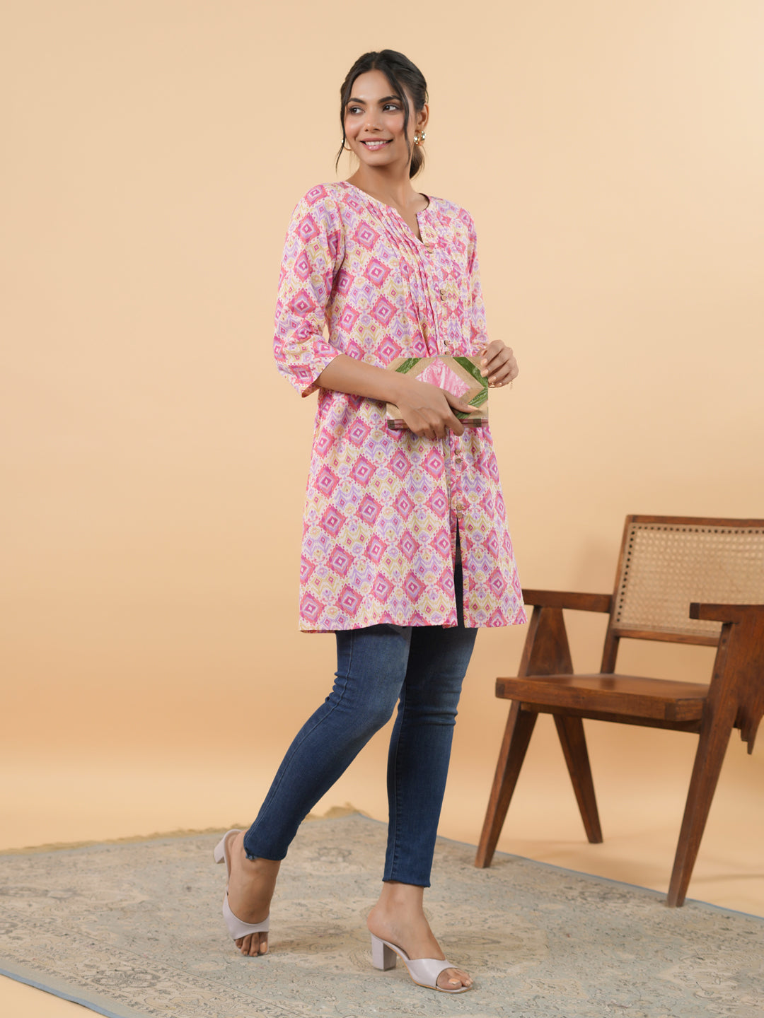 Janasya Pink Cambric Geometric Tunic | Swadesiicart