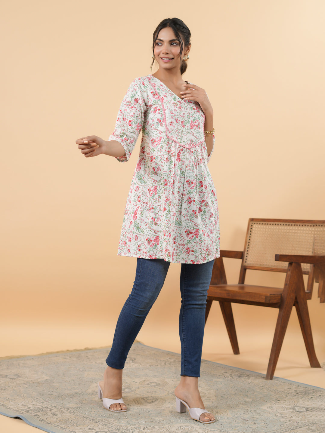 Janasya Light Floral A-Line Tunic | Swadesiicart