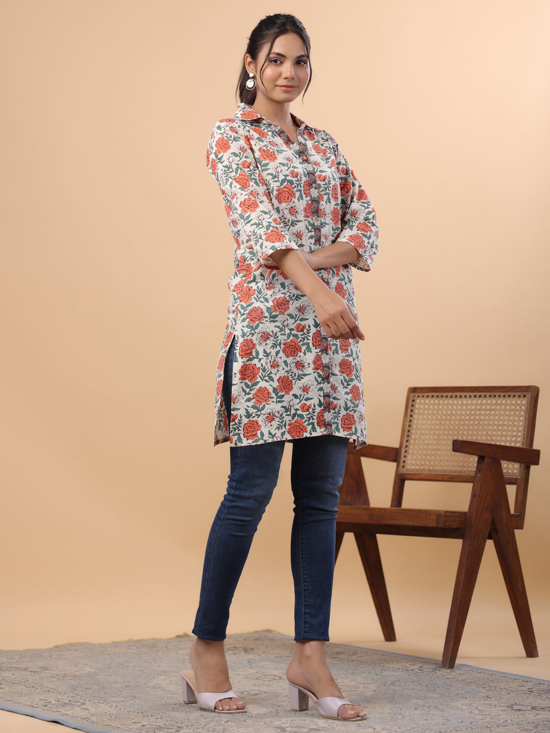 Janasya Cream Cambric Floral Tunic | Swadesiicart