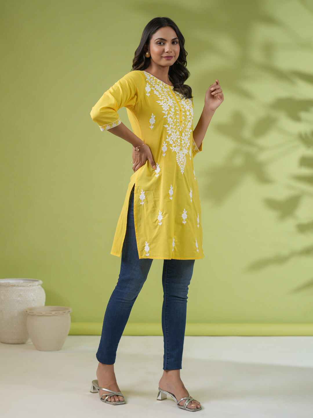 Janasya Straight Cotton Cambric Yellow Ethnic Motifs Round Neck Tunic | Swadesiicart
