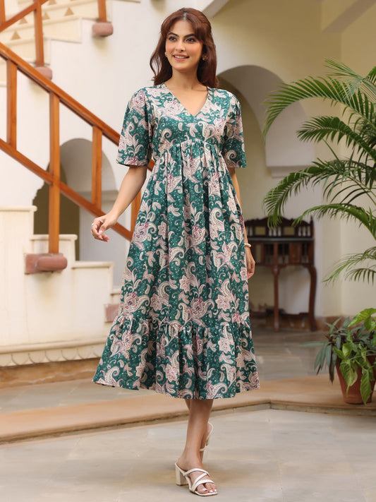 Janasya Dark Cotton Floral Tiered Dress | Swadesiicart
