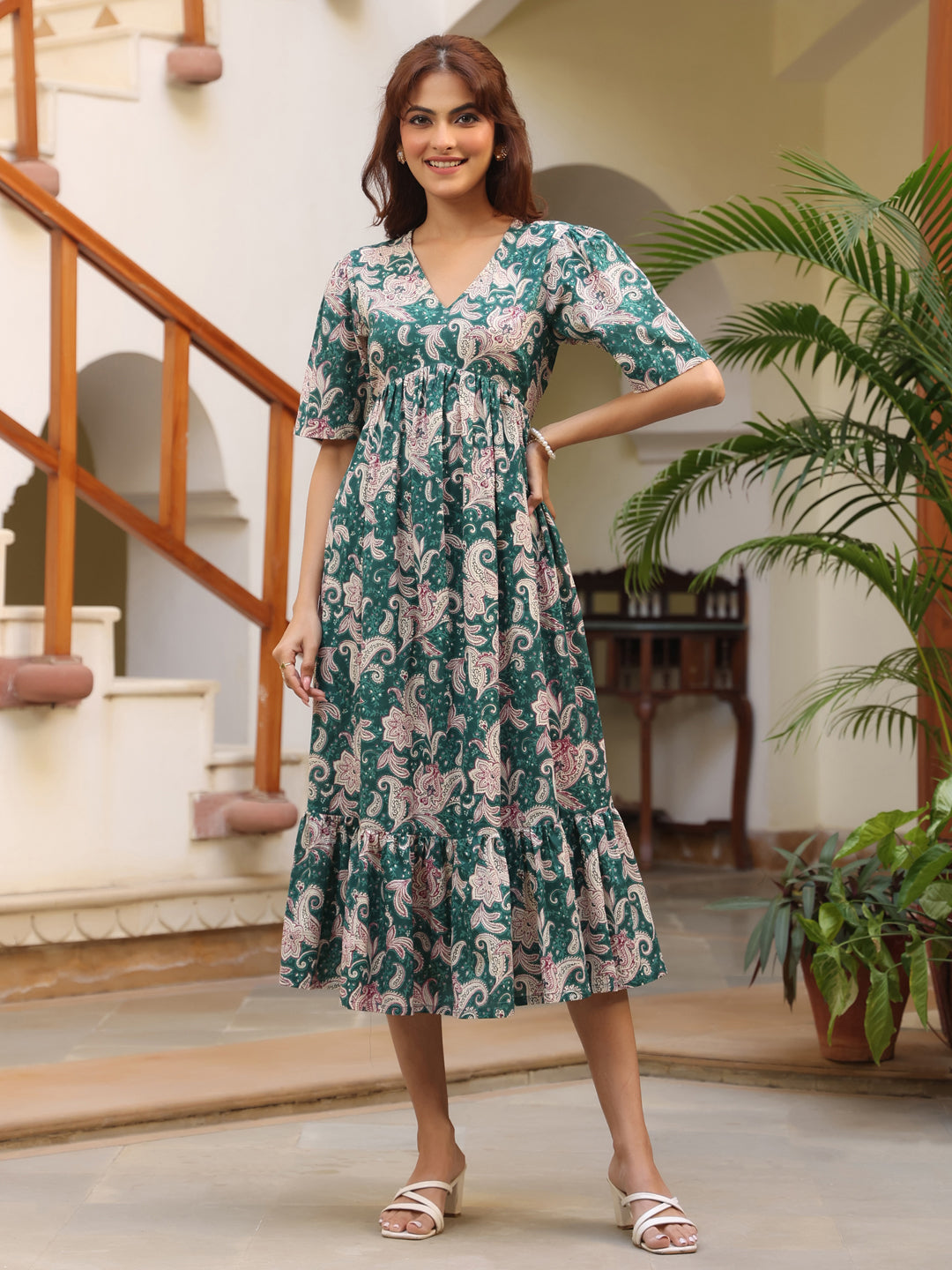 Janasya Dark Cotton Floral Tiered Dress | Swadesiicart