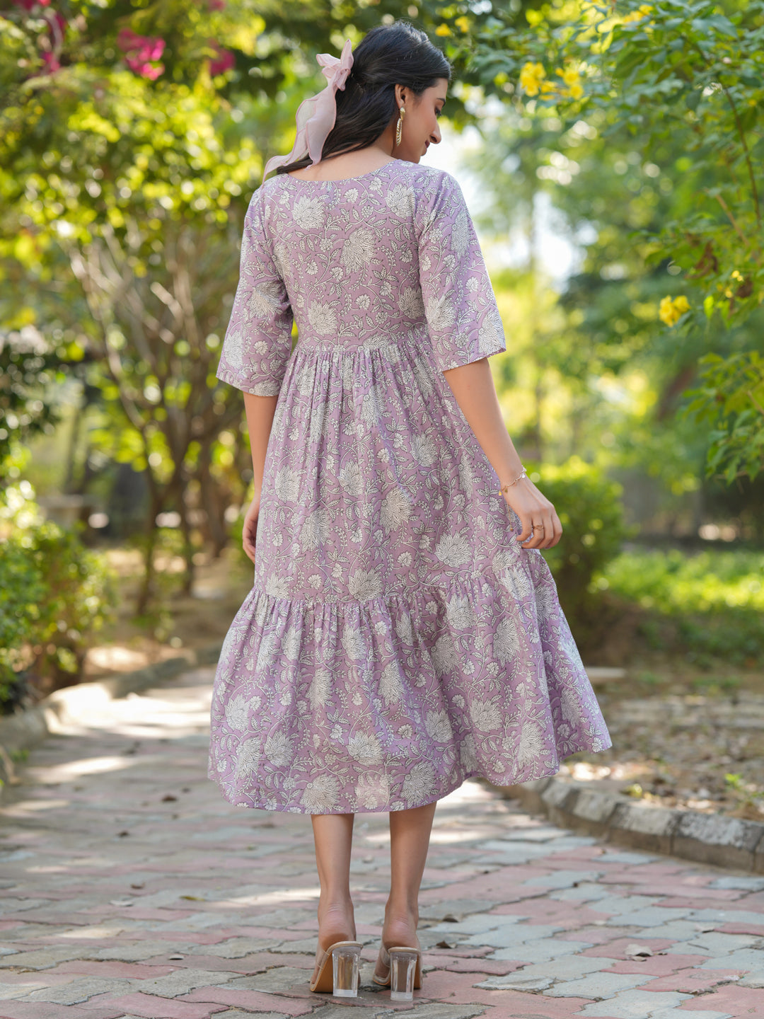 Janasya Light Cotton Floral Tiered Dress | Swadesiicart