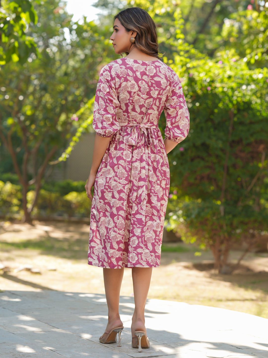 Janasya Light Cotton Floral Gathered Dress | Swadesiicart