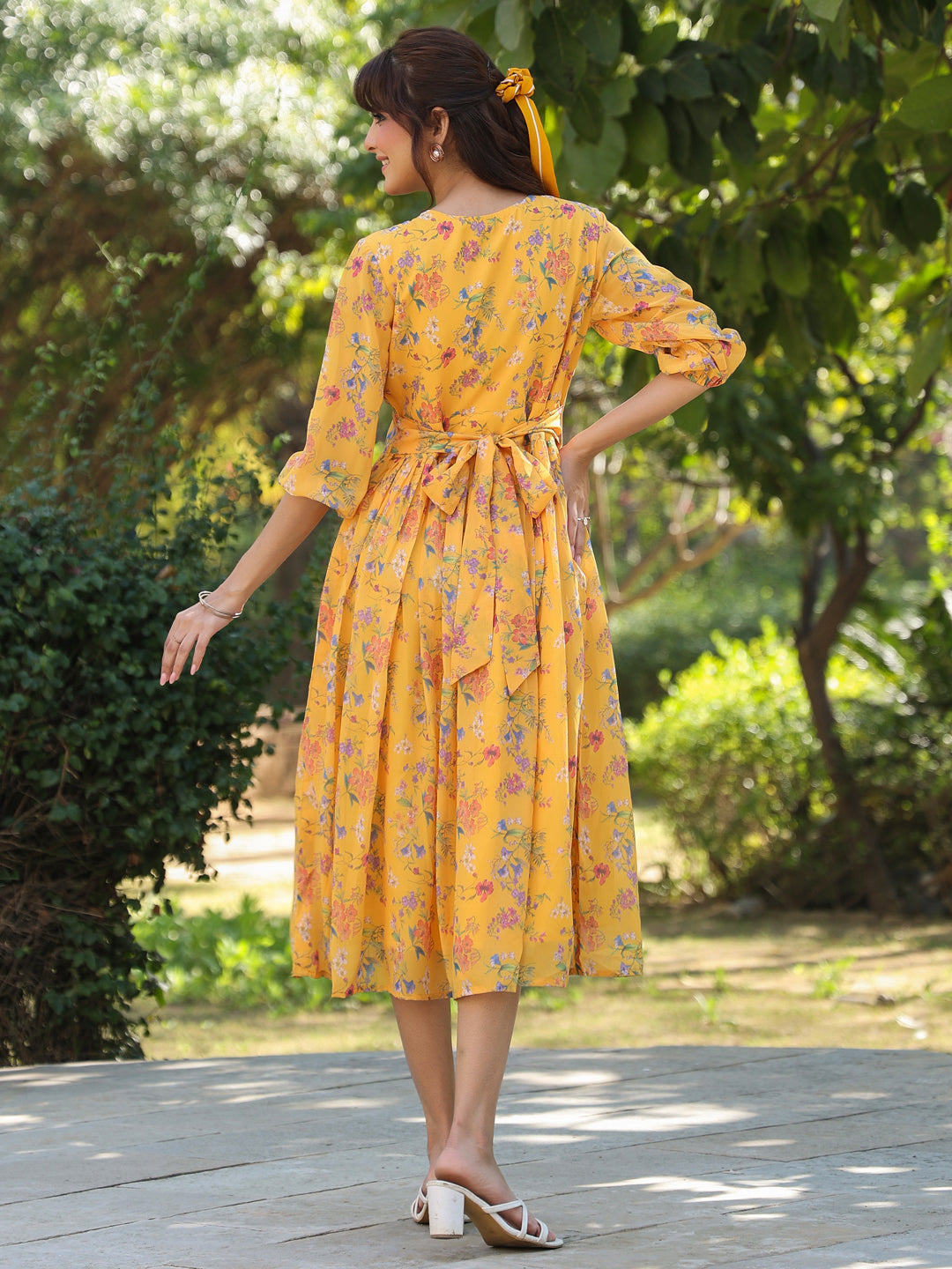 Janasya Bright Georgette Floral Gathered Dress | Swadesiicart