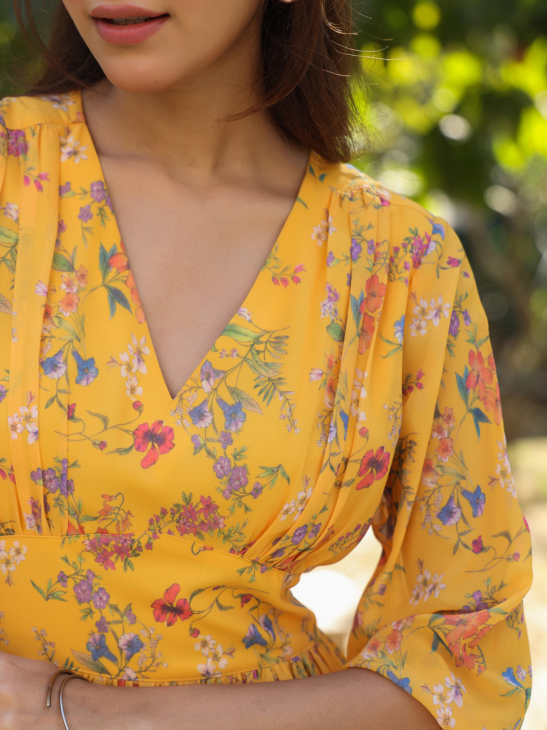 Janasya Bright Georgette Floral Gathered Dress | Swadesiicart