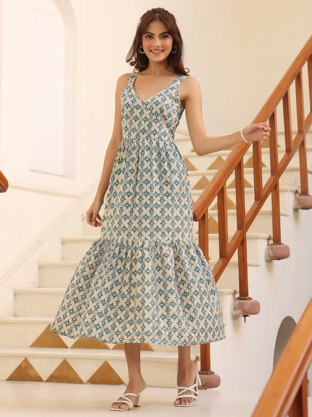 Janasya Light Cotton Ethnic Motifs Tiered Dress | Swadesiicart