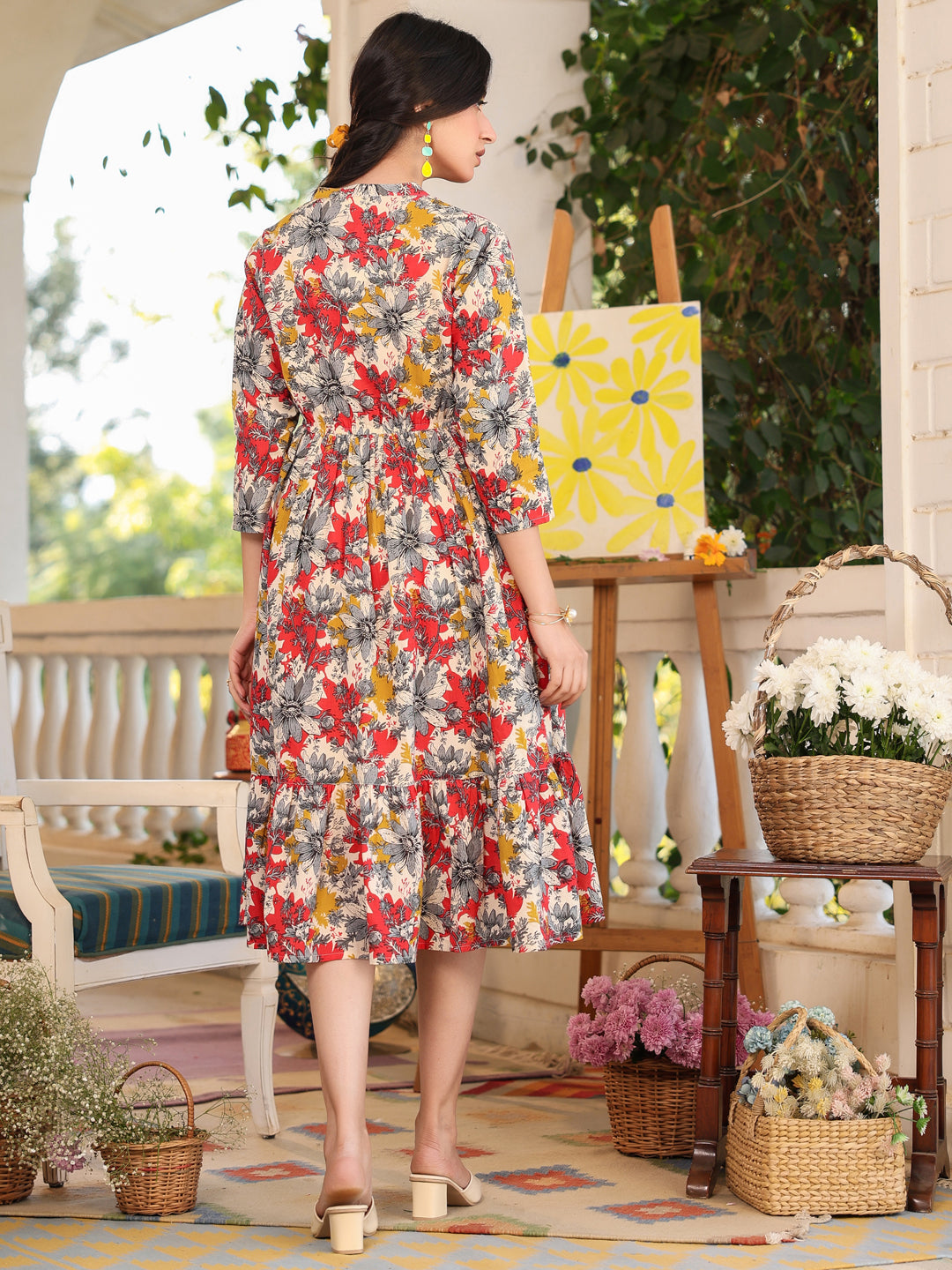 Janasya Dark Cotton Floral Tiered Dress | Swadesiicart