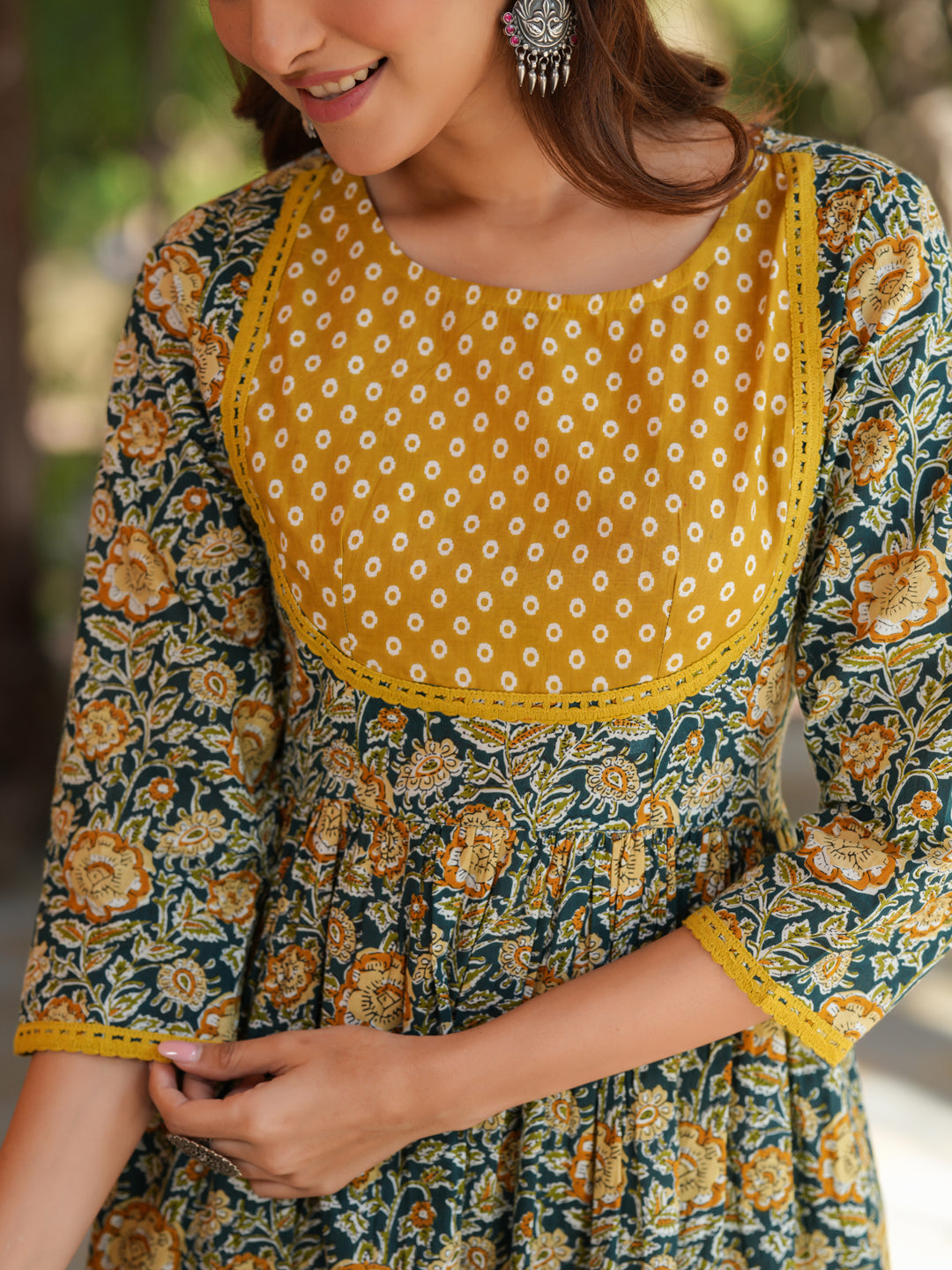 Janasya Dark Cotton Floral A-Line Kurta Set | Swadesiicart