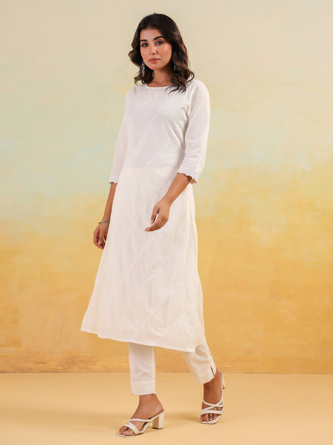 Janasya Light Cotton Embroidered Straight Kurta Set | Swadesiicart