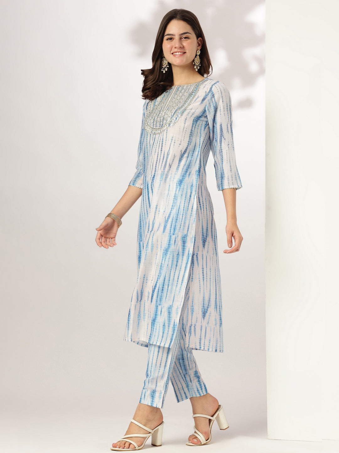 Janasya Light Silk Blend Tie & dye Straight Kurta Set | Swadesiicart