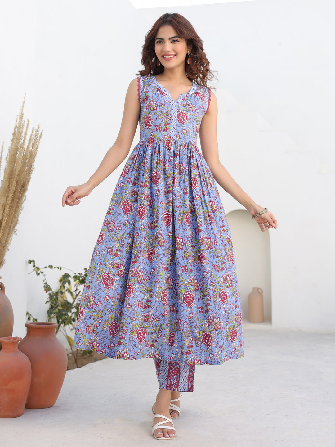 Janasya Dark Cotton Floral A-Line Kurta Set | Swadesiicart