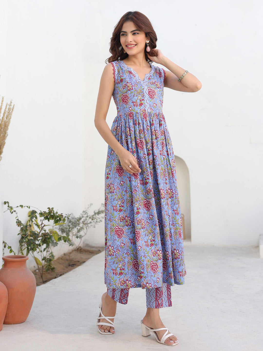 Janasya Dark Cotton Floral A-Line Kurta Set | Swadesiicart