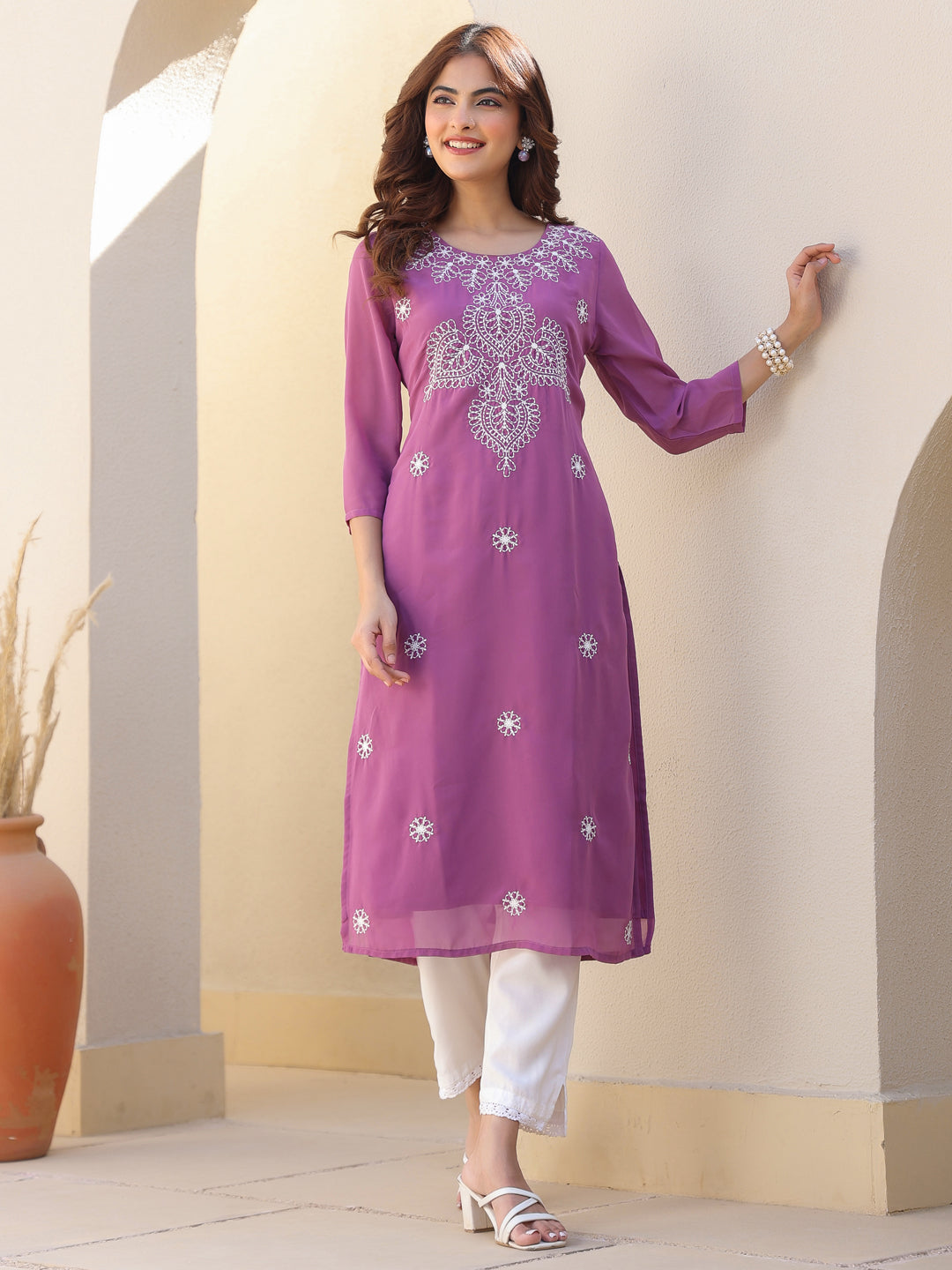 Janasya Dark Georgette Floral Straight Kurta - Swadesiicart