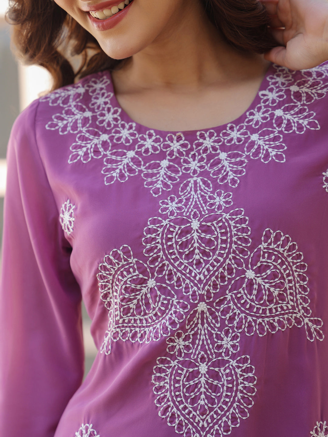 Janasya Dark Georgette Floral Straight Kurta - Swadesiicart