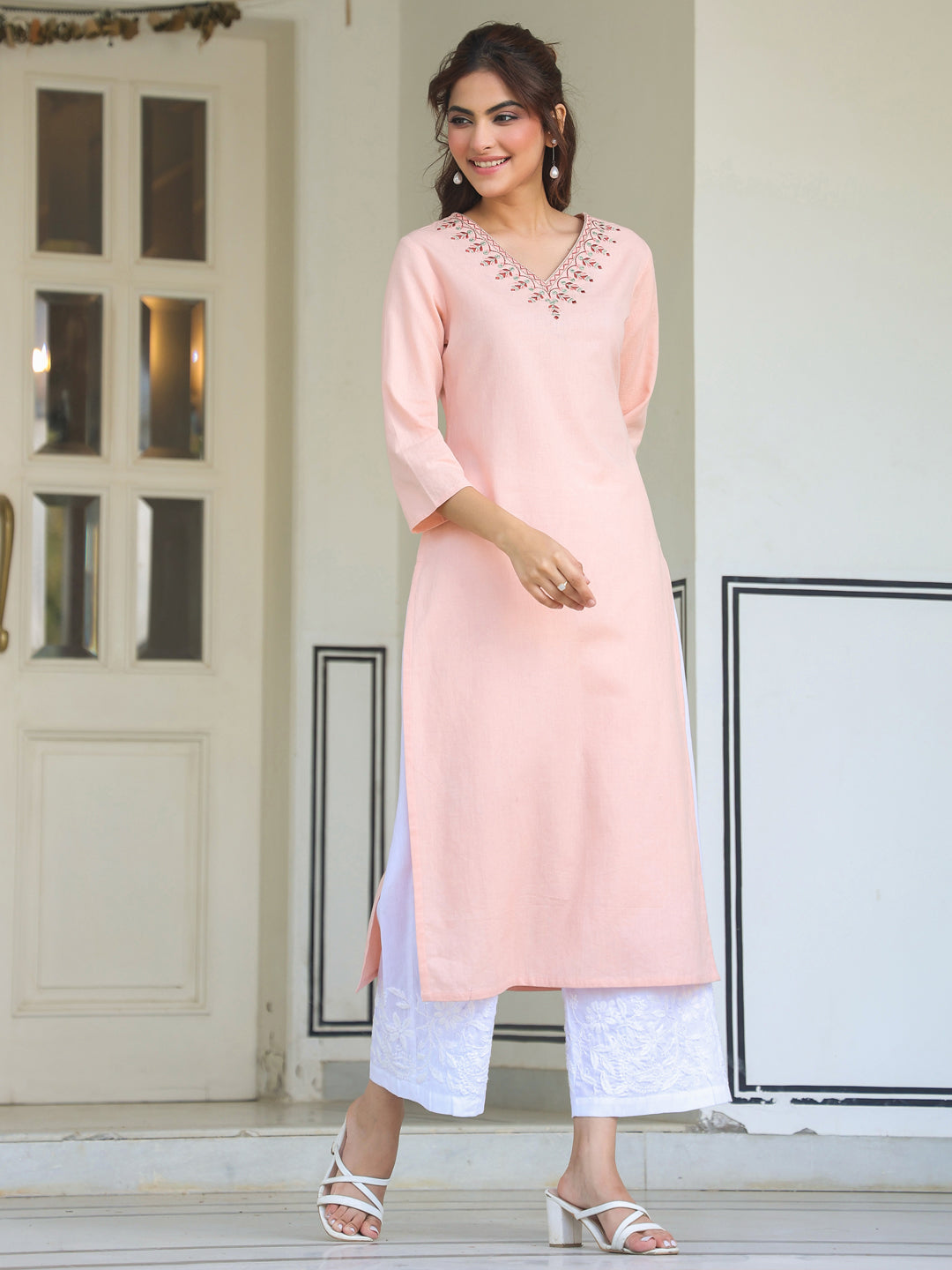 Janasya Light Cotton Yoke Embroidery Straight Kurta | Swadesiicart