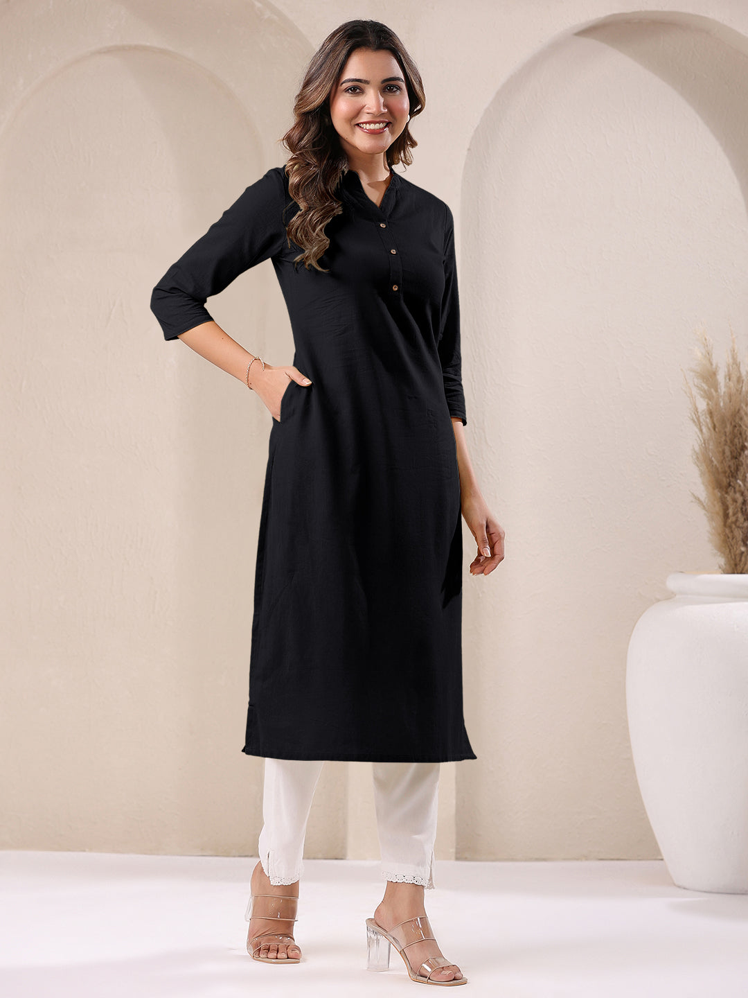 Janasya Light Cotton Solid Straight Kurta - Swadesiicart