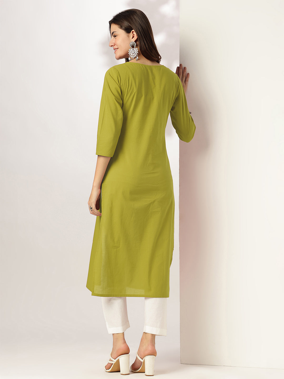 Janasya Dark Cotton Yoke Embroidery Straight Kurta - Swadesiicart