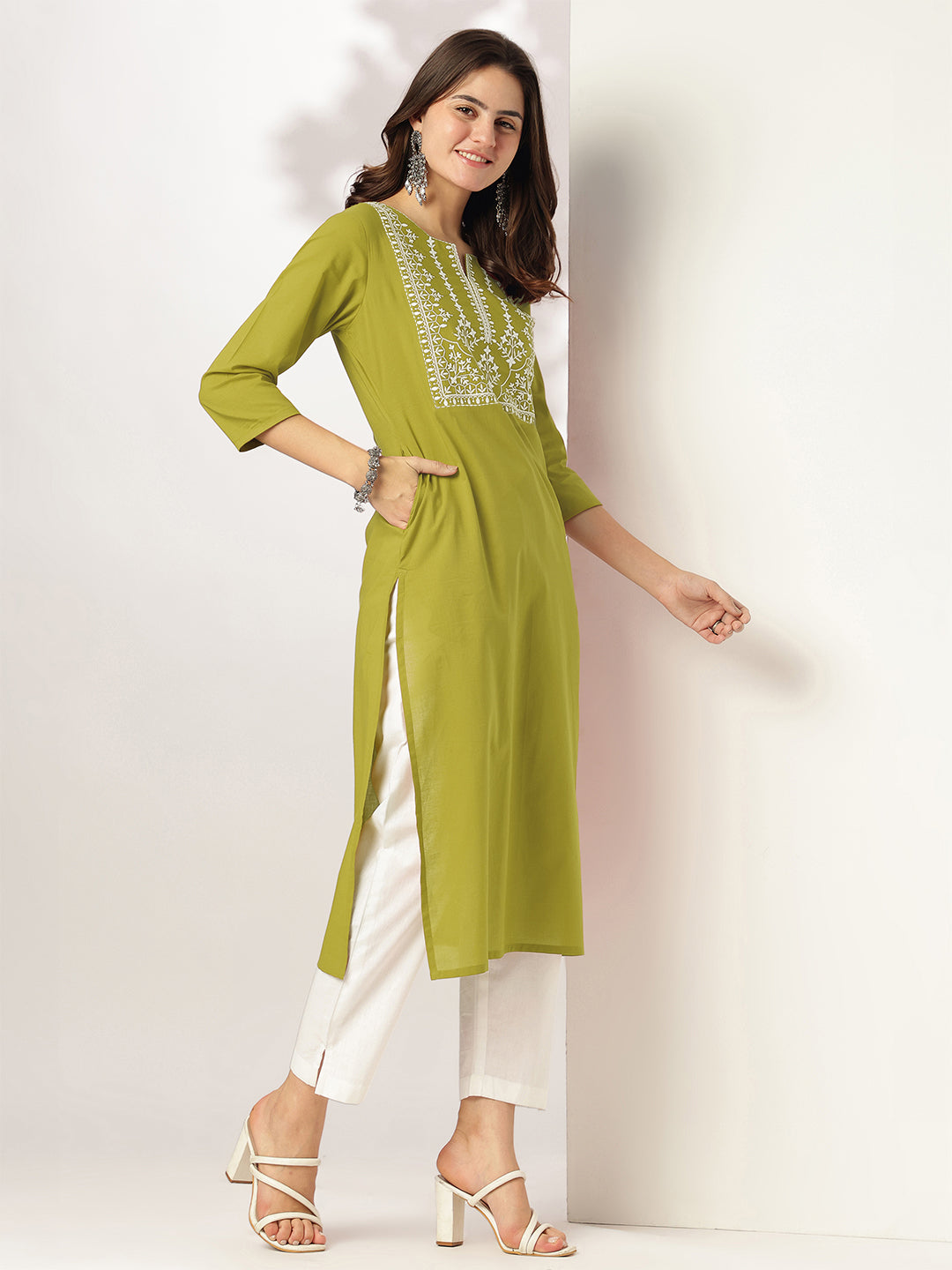 Janasya Dark Cotton Yoke Embroidery Straight Kurta - Swadesiicart