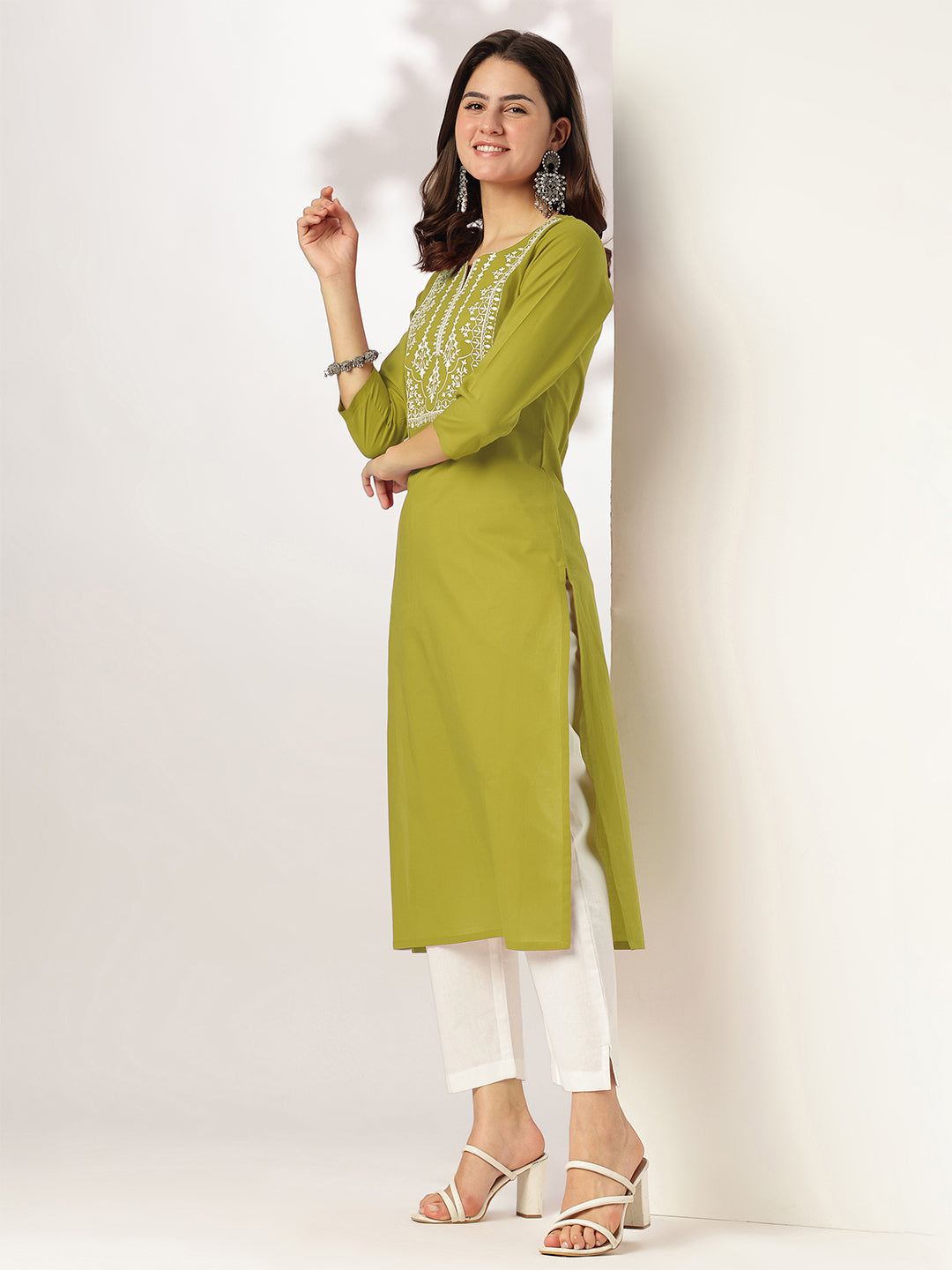 Janasya Dark Cotton Yoke Embroidery Straight Kurta - Swadesiicart