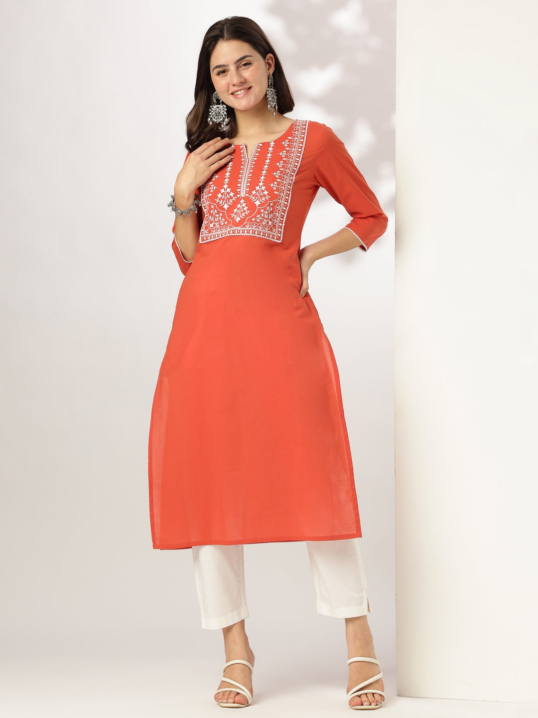Janasya Dark Cotton Yoke Embroidery Straight Kurta - Swadesiicart