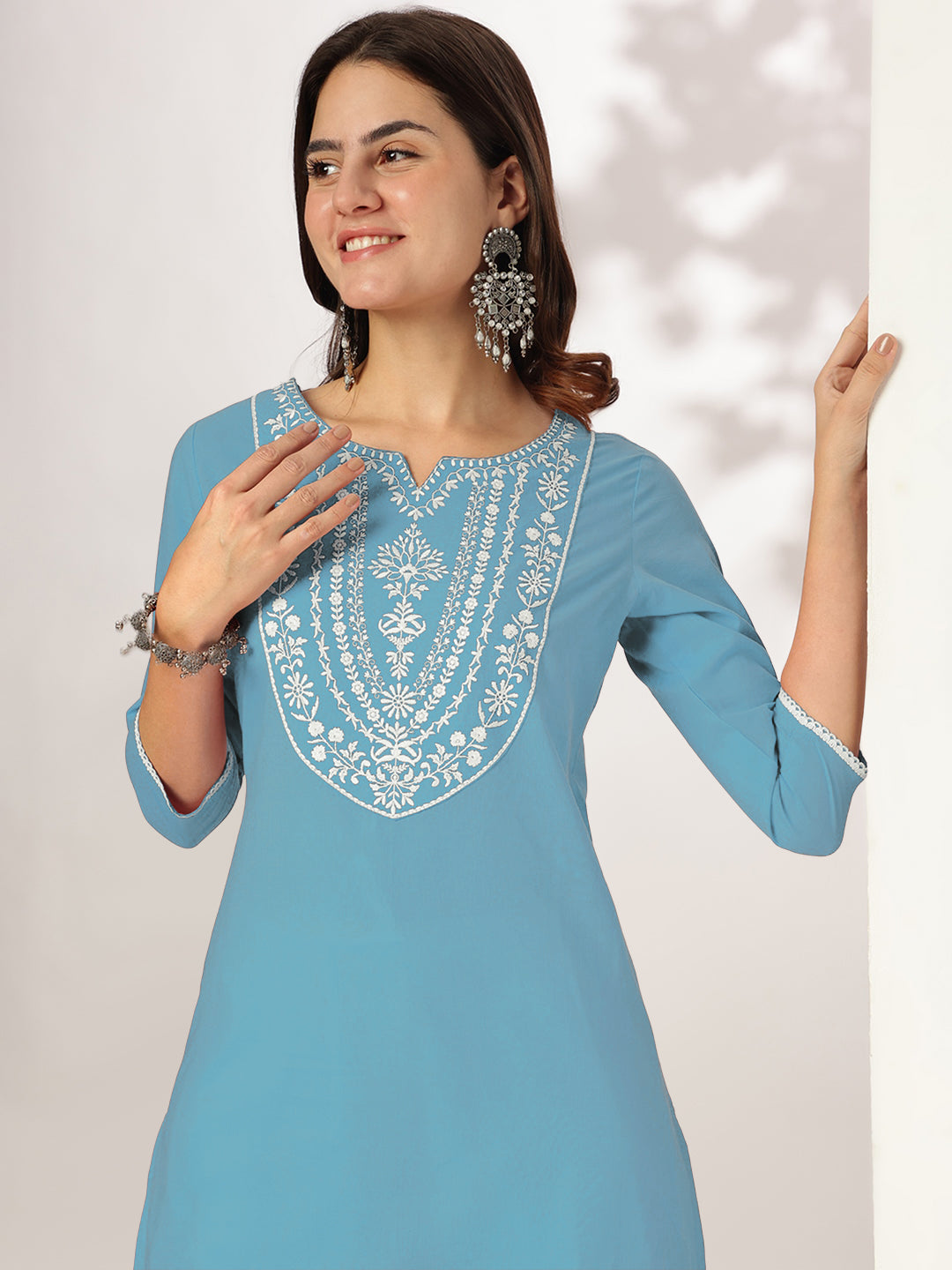 Janasya Light Cotton Yoke Embroidery Straight Kurta | Swadesiicart