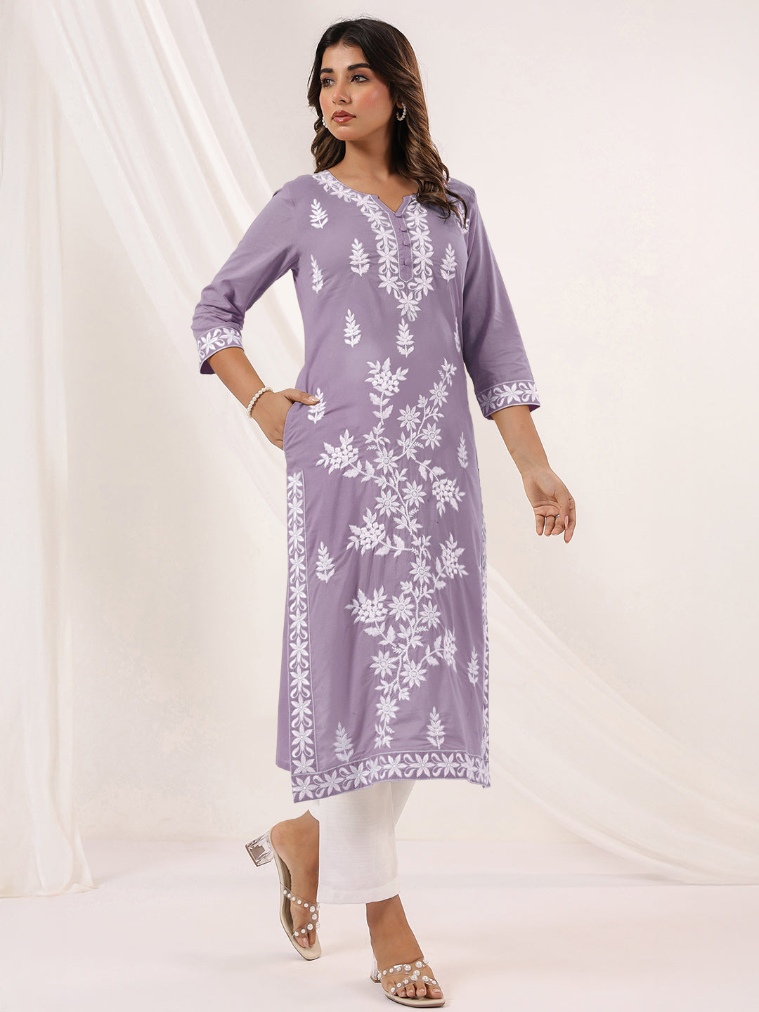 Janasya Light Cotton Embroidered Straight Kurta | Swadesiicart