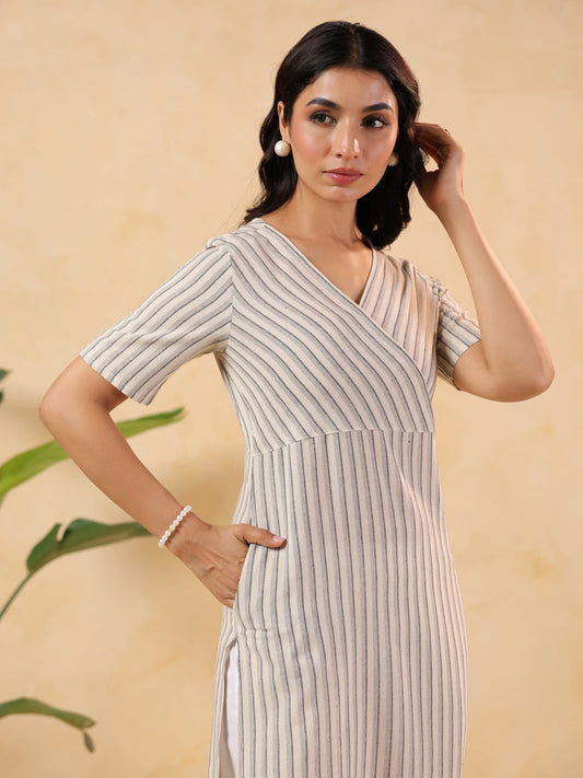 Janasya Light Cotton Striped Straight Kurta - Swadesiicart