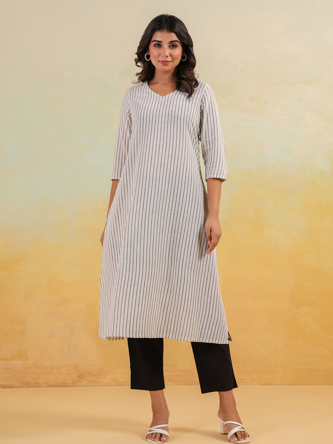 Janasya Light Cotton Striped Straight Kurta - Swadesiicart