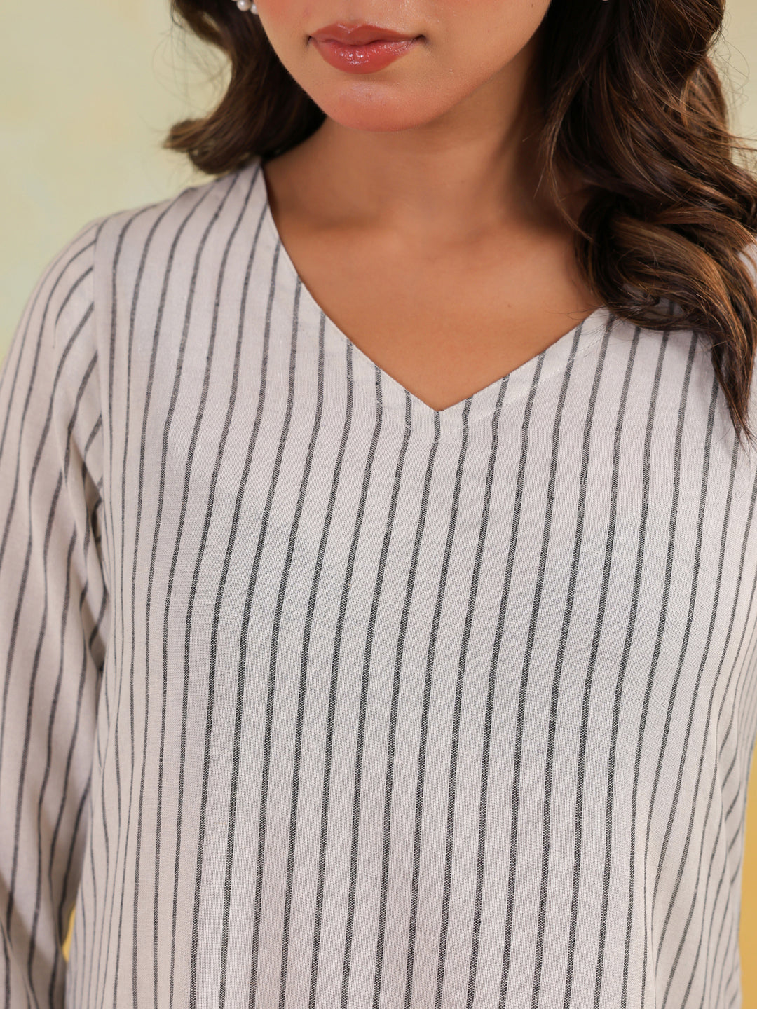 Janasya Light Cotton Striped Straight Kurta - Swadesiicart