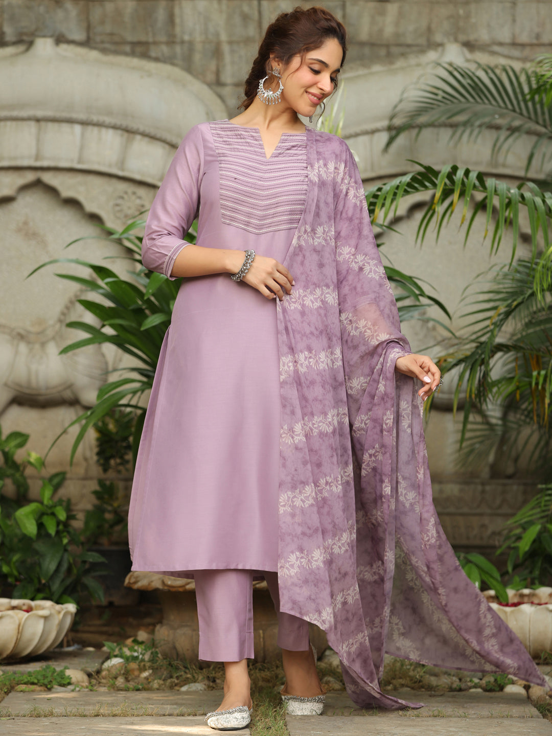 Janasya Light Silk Blend Yoke Embroidery Straight Kurta Set | Swadesiicart
