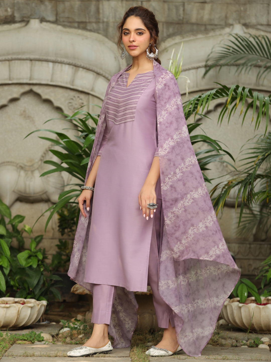Janasya Light Silk Blend Yoke Embroidery Straight Kurta Set | Swadesiicart