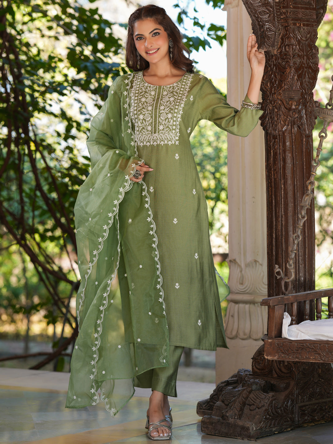 Janasya Dark Silk Blend Embroidered Straight Kurta Set | Swadesiicart
