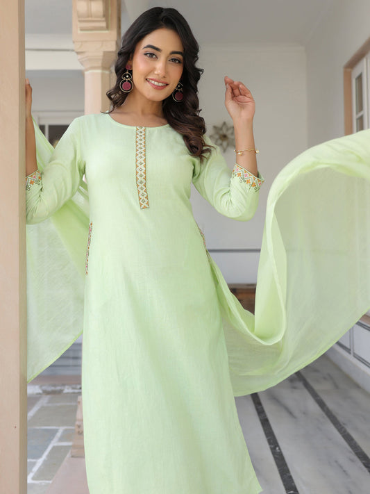 Janasya Light Cotton Self Design Straight Kurta Set | Swadesiicart