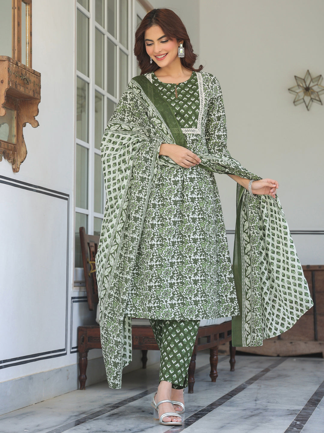 Janasya Dark Cotton Floral A-Line Kurta Set | Swadesiicart
