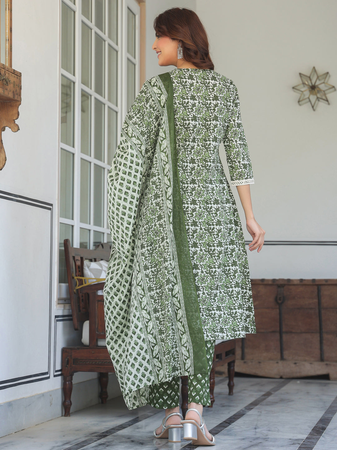 Janasya Dark Cotton Floral A-Line Kurta Set | Swadesiicart