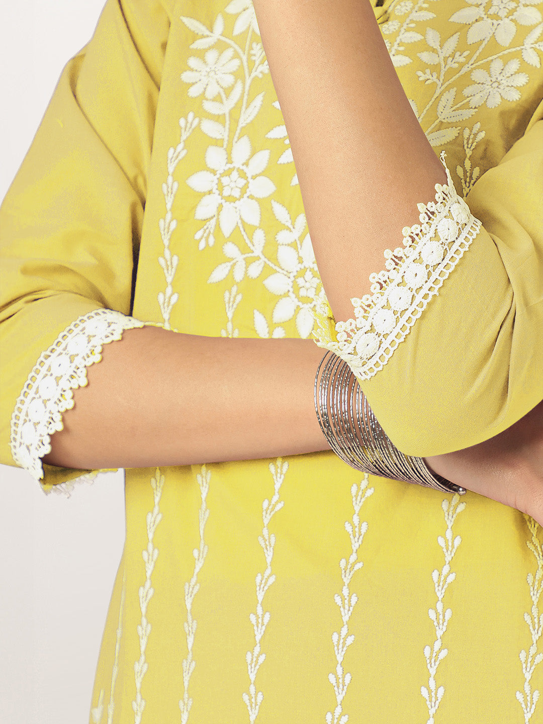 Janasya Light Cotton Embroidered Straight Kurta Set | Swadesiicart