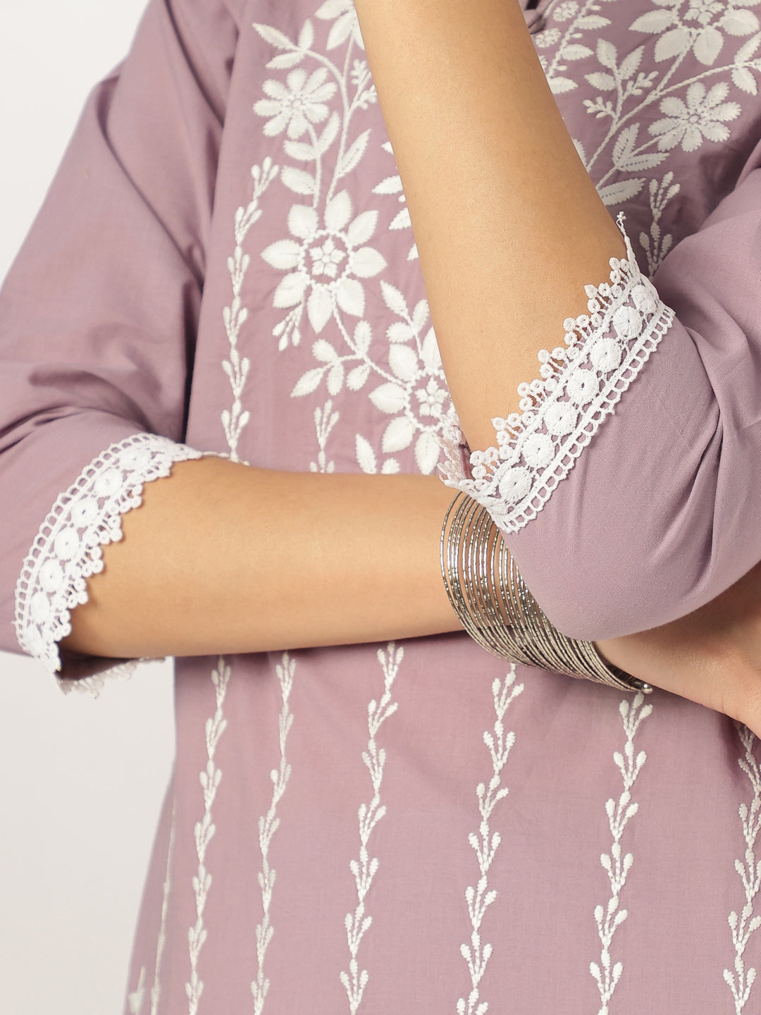 Janasya Light Cotton Embroidered Straight Kurta Set | Swadesiicart