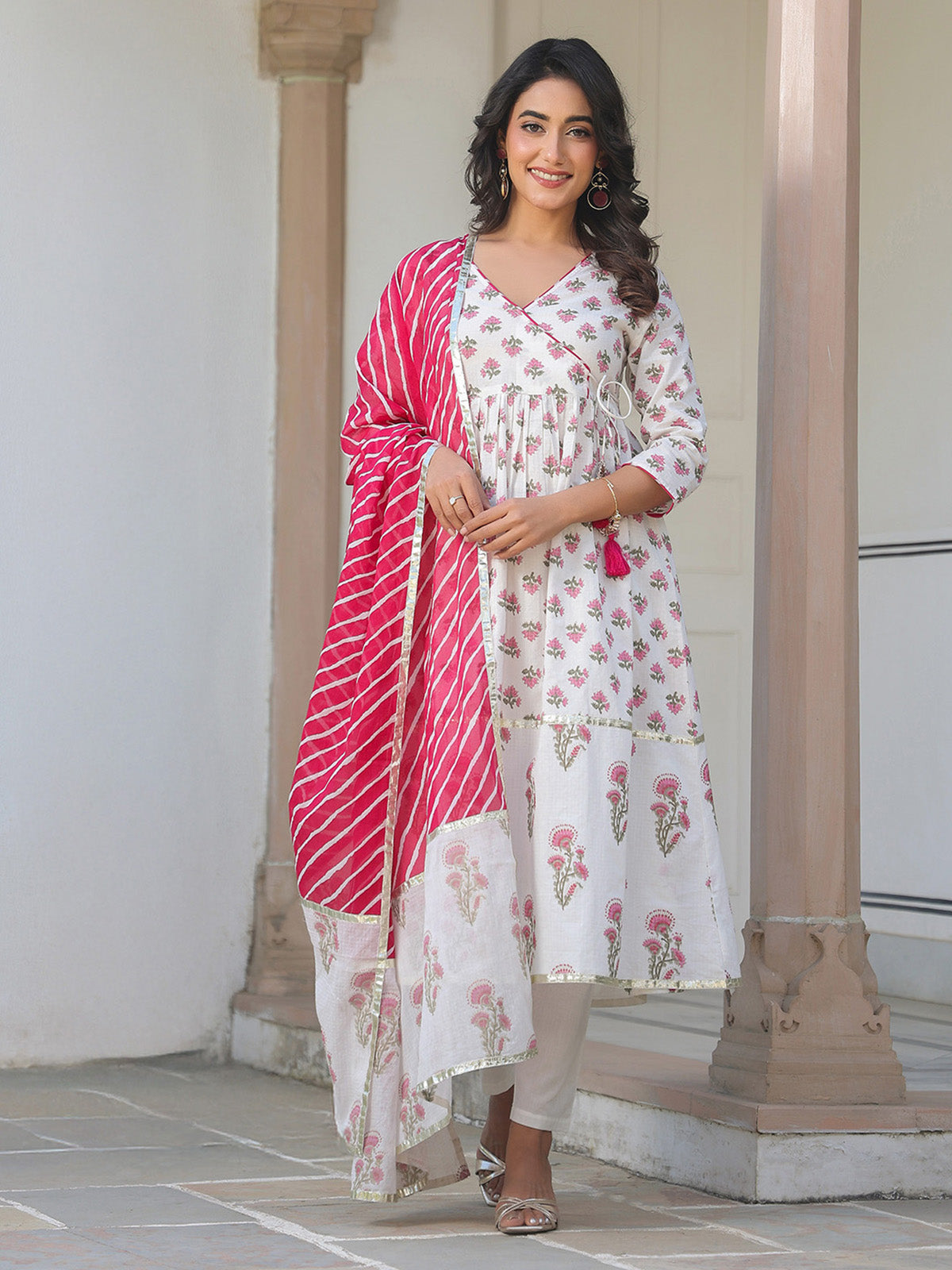 Janasya Light Cotton Floral Angrakha Kurta Set | Swadesiicart