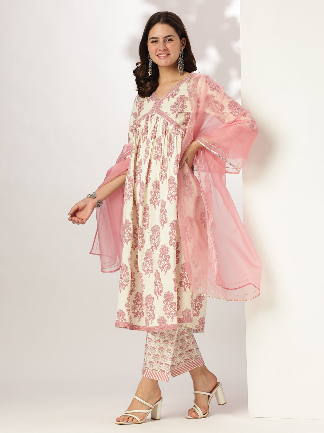 Janasya Light Cotton Floral A-Line Kurta Set | Swadesiicart