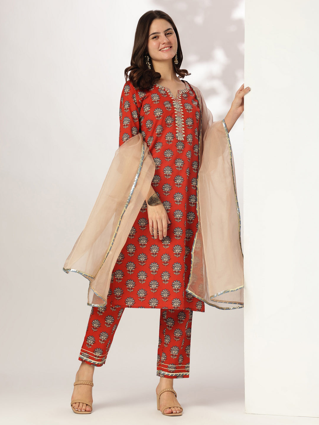 Janasya Bright Cotton Floral Straight Kurta Set | Swadesiicart