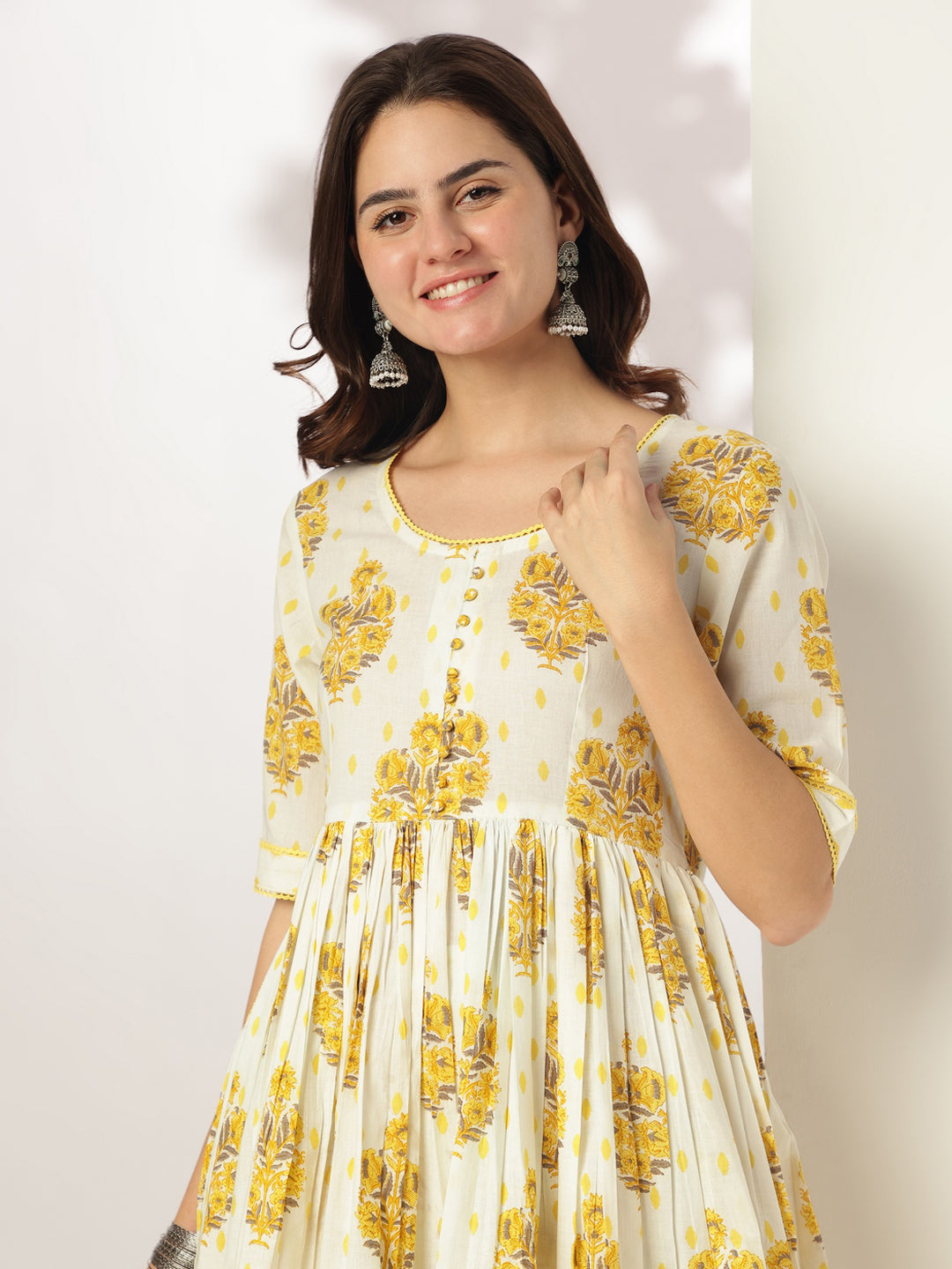 Janasya Light Cotton Floral A-Line Kurta Set | Swadesiicart